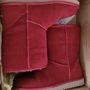 Koolaburra boots by Ugg